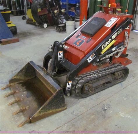 used walk behind track loaders